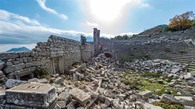 土耳其旅游:安塔利亚的9个历史景点，历史爱好者会崇拜