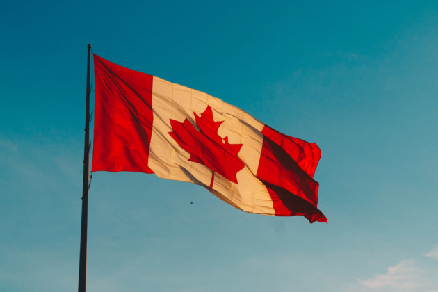 国际学生首选加拿大和英国签证