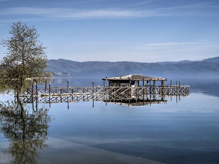 希腊旅行：十大最美湖泊