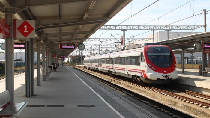 西班牙的中短程火车旅行将免费四个月