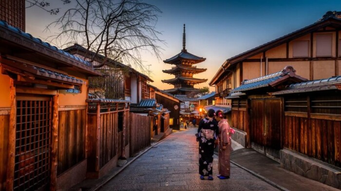 官方数据显示，10月赴日本旅游人数激增
