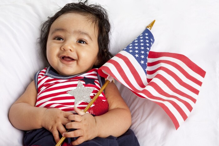 在美国境外出生的儿童获得公民身份