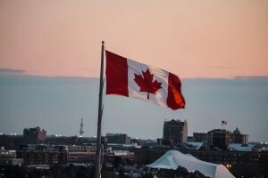 IRCC罢工2023：这对加拿大移民有何影响？