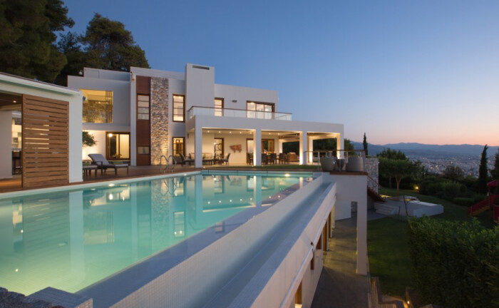 成功案例：希腊高端房地产市场