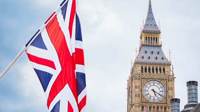 英国2024年推出电子旅行授权