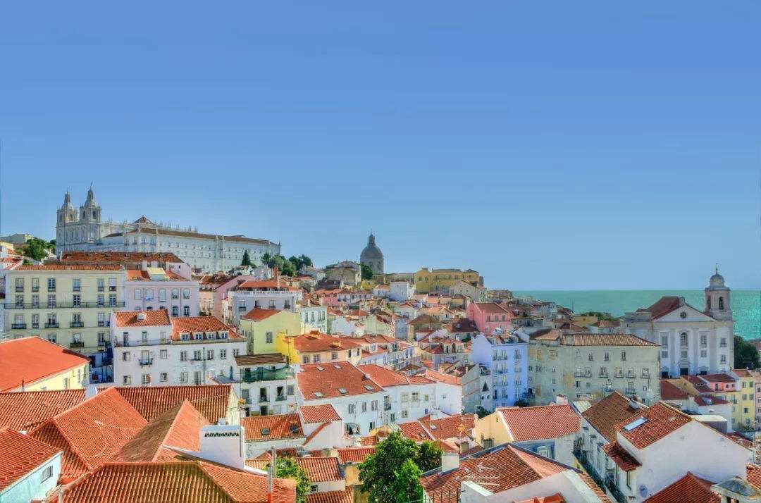 买房葡萄牙移民带来稳定的居住场所和租赁收入