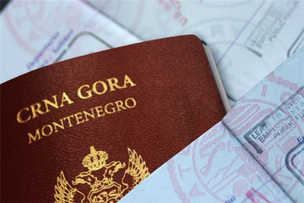 为什么选择黑山护照移民？