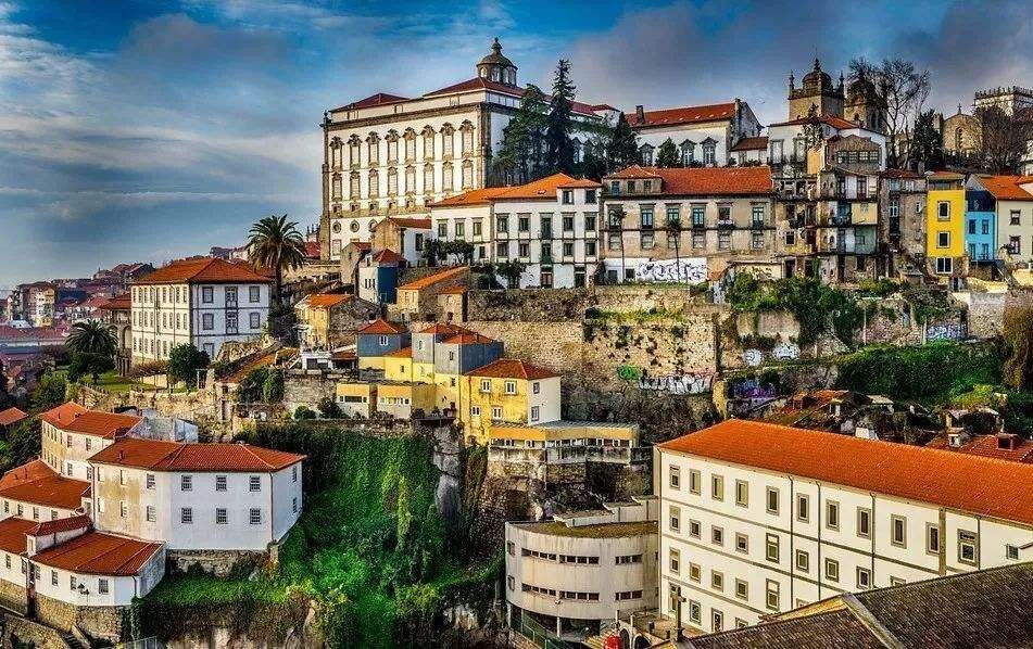 移民葡萄牙流程  为什么国人大多都喜欢买房移民