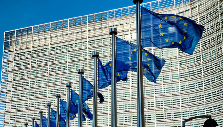 阿尔巴尼亚护照含金量将大增！欧盟暗示阿尔巴尼亚可以独立申请入欧,与北马其顿脱钩