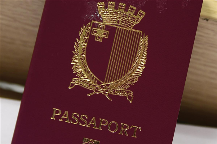 用现金换护照:欧盟威胁对马耳他采取法律行动