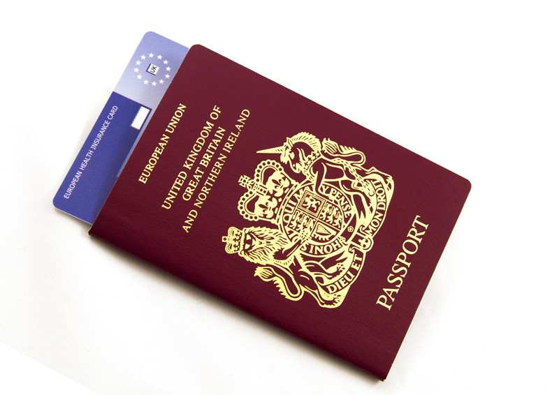 英国签证申请的移民健康附加费将增加一倍