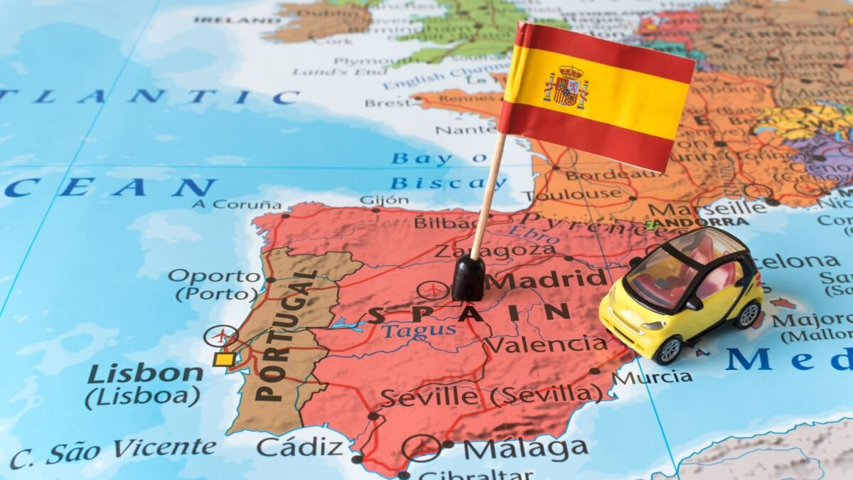西班牙跻身欧盟十大外国人口最多国家之列